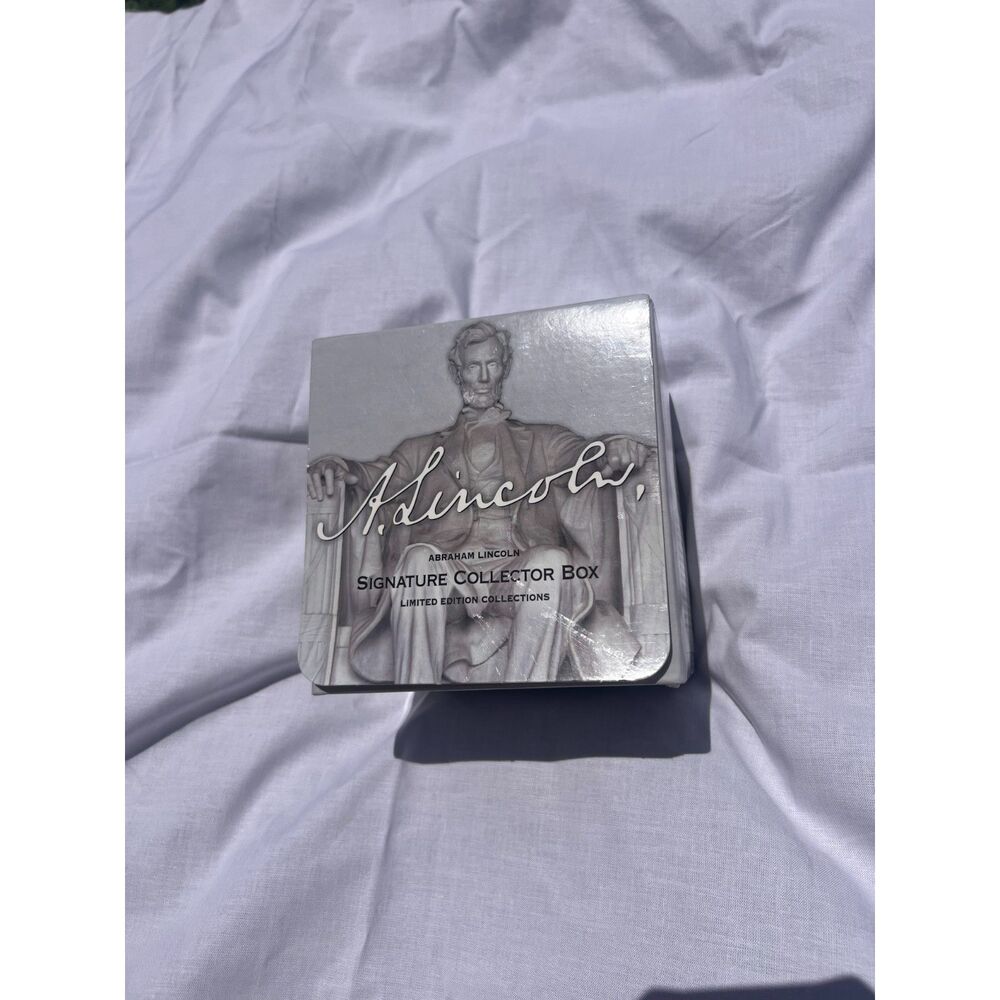 Abraham Lincoln signature collector box with 2009 lincoln one cent series